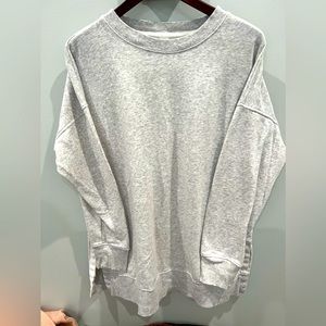 🏕Grey Fleece Lined Pullover🏕